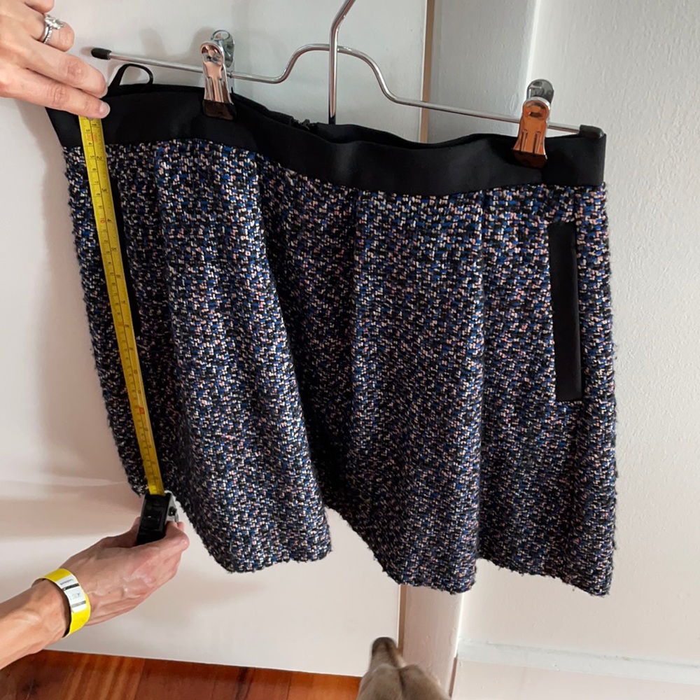 17 in long tweed mini skirt